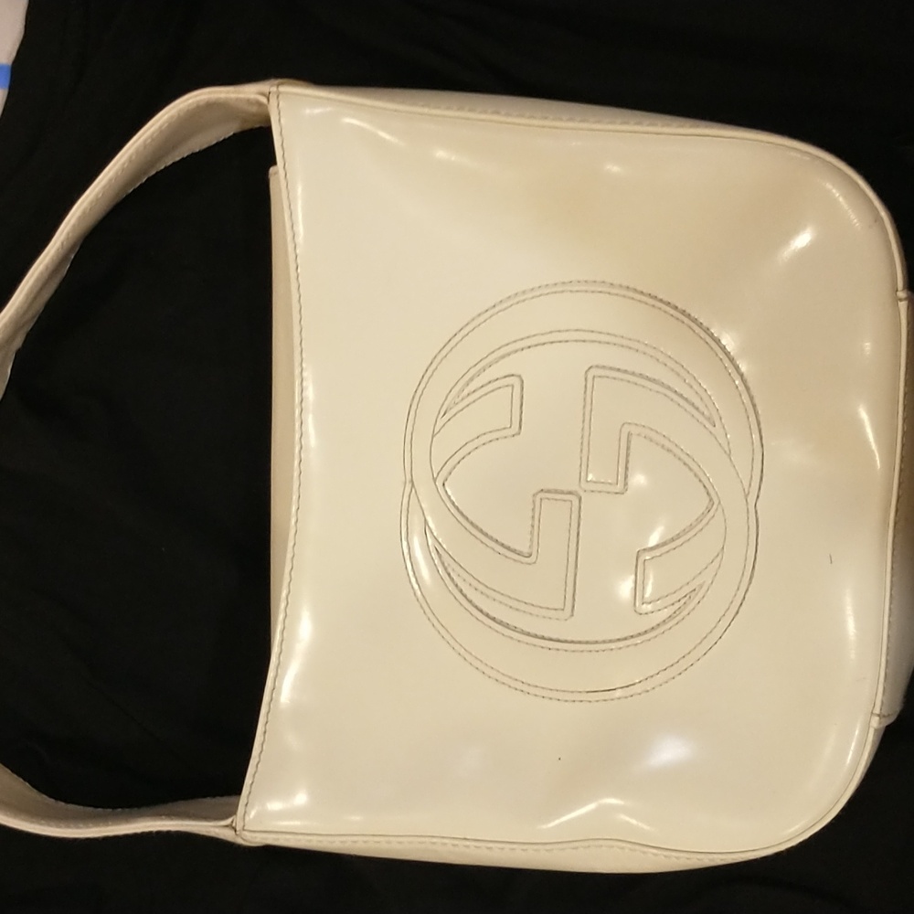 Authentic Gucci (Mini) - Picture 11 of 16